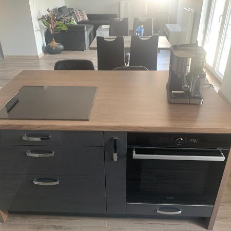 Klimatyzowany Apartament Z Miejscem Garazowym 고르주프비엘코폴스키 외부 사진