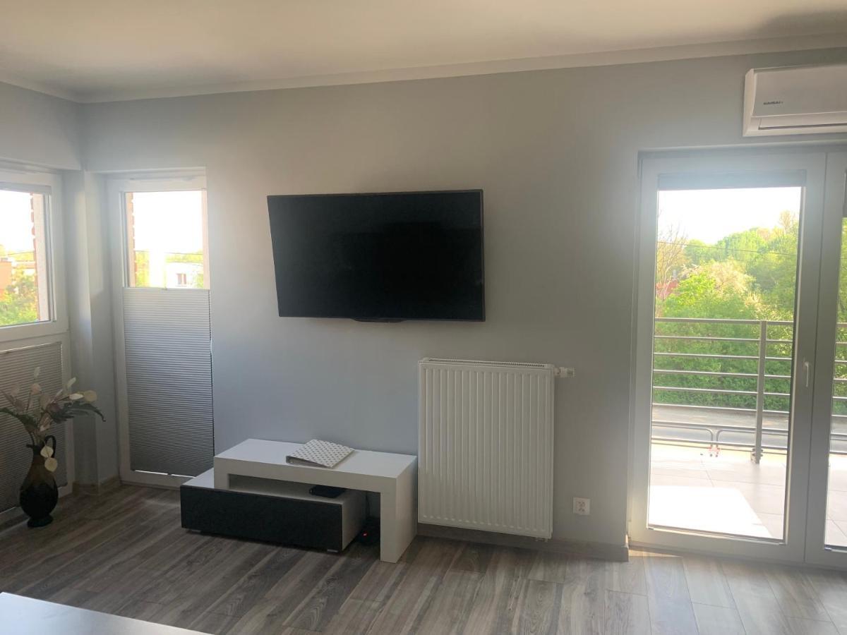 Klimatyzowany Apartament Z Miejscem Garazowym 고르주프비엘코폴스키 외부 사진